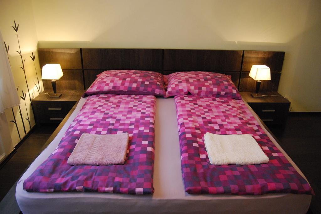 Boomerang Hostel Budapest Room photo