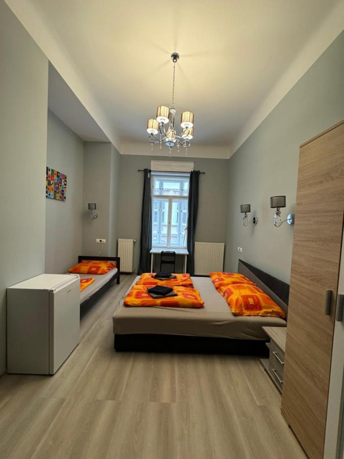 Boomerang Hostel Budapest Exterior photo