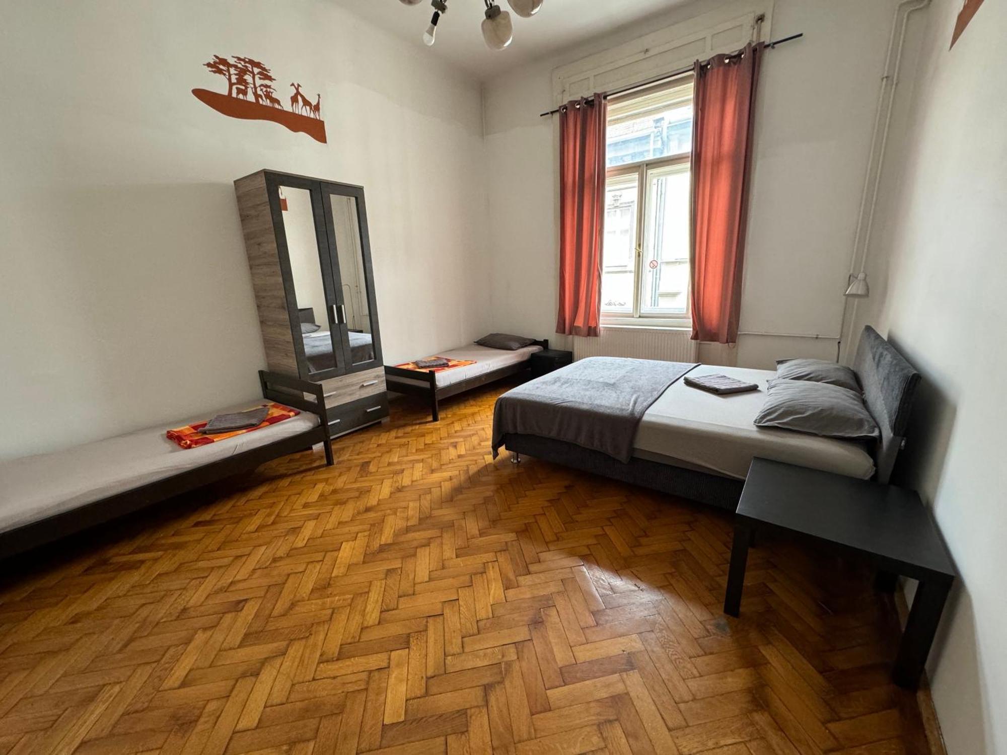 Boomerang Hostel Budapest Exterior photo