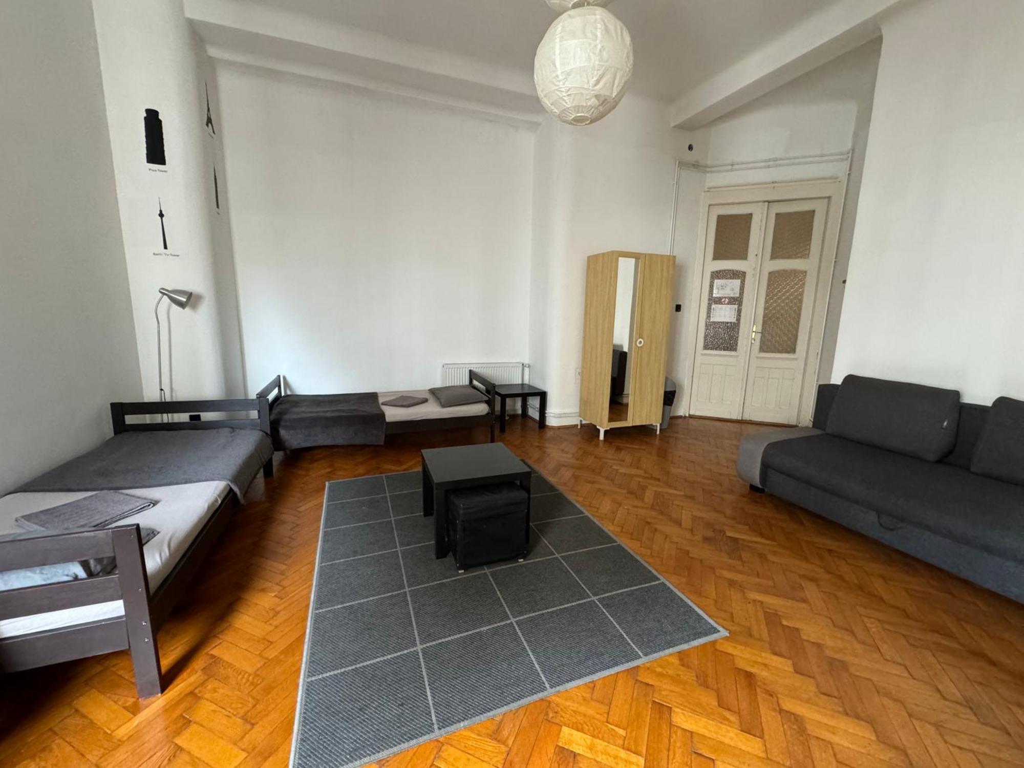 Boomerang Hostel Budapest Exterior photo